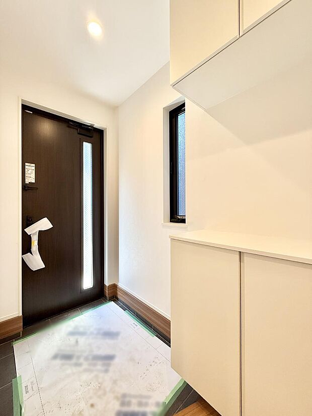 ■ ここから始まる一日、すっきり整った玄関