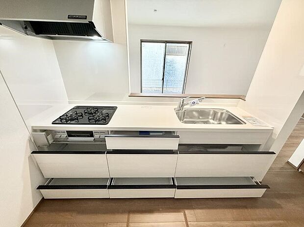 ■料理がもっと楽しくなる、快適なキッチン空間