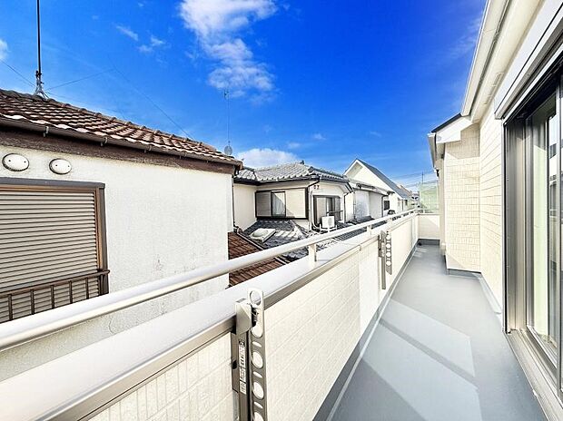 ■ 朝のコーヒーや夜の星空を楽しむ、癒しの場所