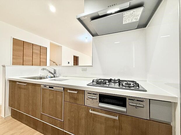 ■家族の絆を深める、温もりのあるキッチン