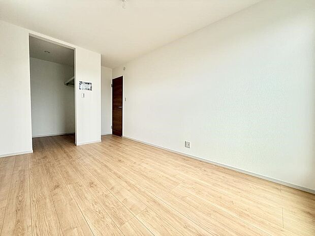 ■窓の配置や通気性の良い設計で部屋の空気がこもらず、常に新鮮な空気が流れます