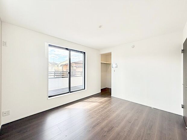 ■落ち着いた色合いのお部屋で穏やかな時間を楽しめます