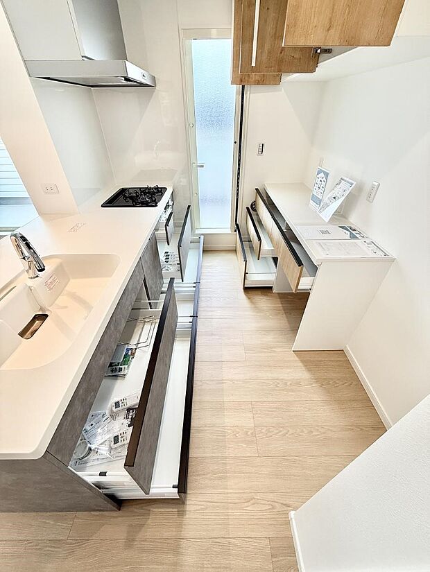 ■料理がもっと楽しくなる、快適なキッチン空間