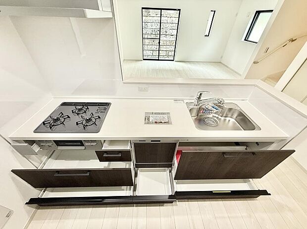 ■料理がもっと楽しくなる、快適なキッチン空間