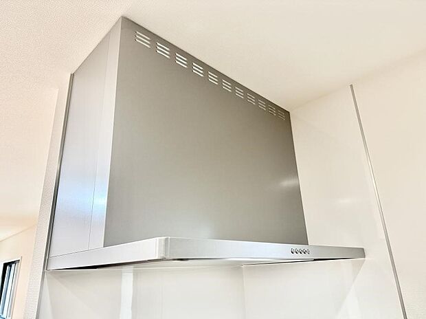 ■調理時の蒸気や匂いが換気扇に誘導され、効率的に排煙ができます。