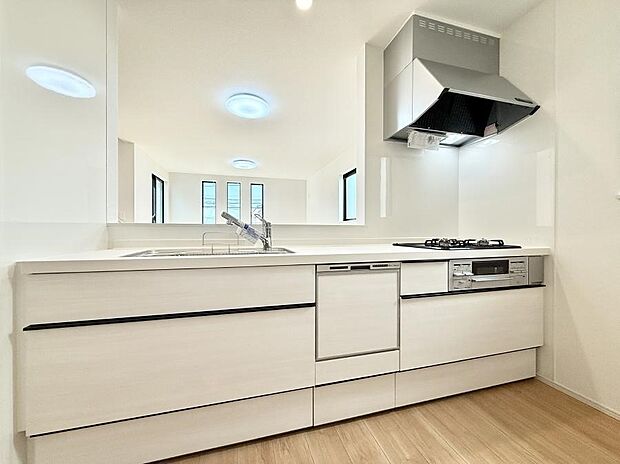 ■家族の絆を深める、温もりのあるキッチン