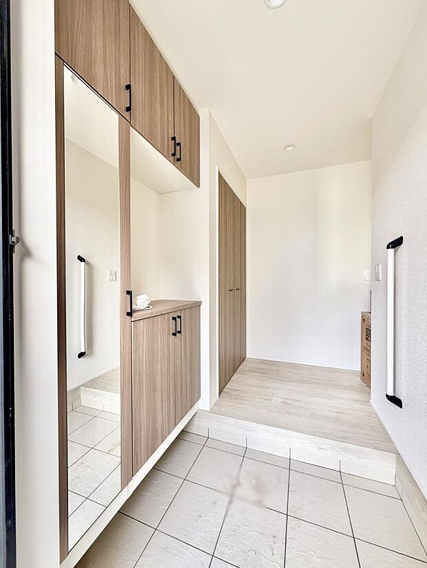 ■ ここから始まる一日、すっきり整った玄関