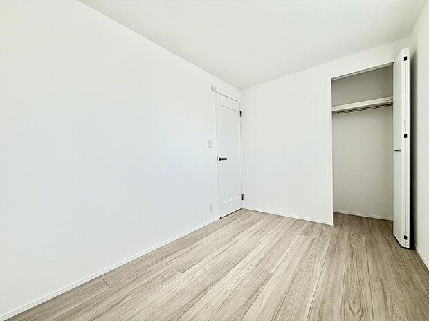 ■落ち着いた雰囲気のお部屋で心が安らぐ空間