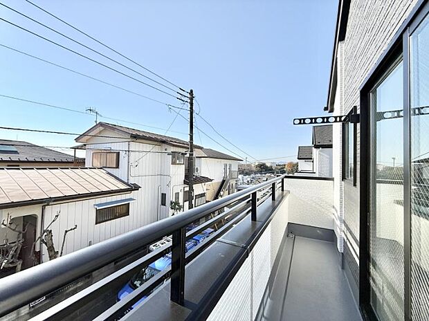 ■ 季節の移ろいを感じられる開放的な空間です