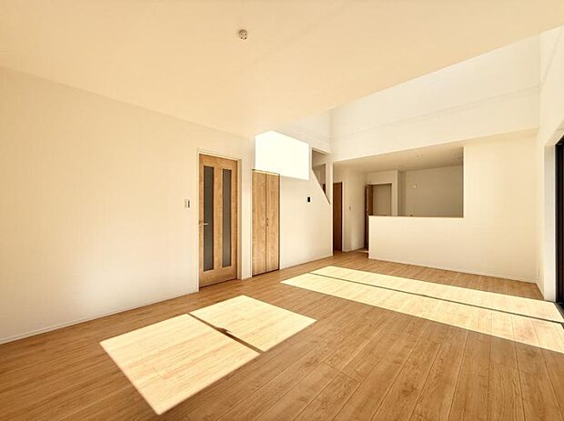 ■家族が自然と集まり、楽しい時間を過ごせるリビング