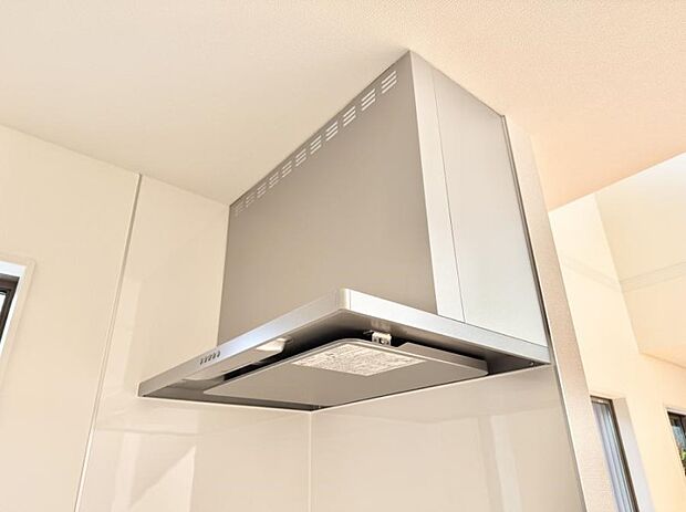 ■調理時の蒸気や匂いが換気扇に誘導され、効率的に排煙ができます。
