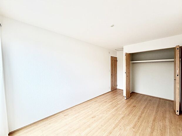 ■落ち着いた色合いのお部屋で穏やかな時間を楽しめます