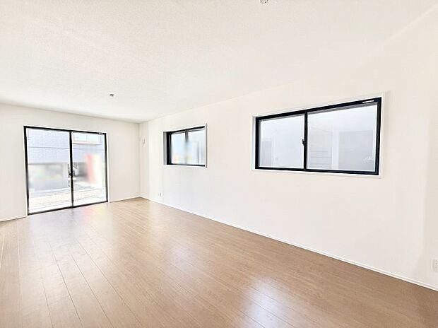 ■心落ち着く場所、ゆったり過ごせるリビング