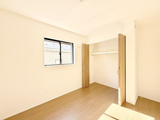 ■落ち着いた雰囲気のお部屋で心が安らぐ空間