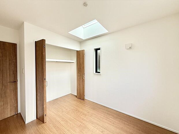 ■落ち着いた色合いのお部屋で穏やかな時間を楽しめます