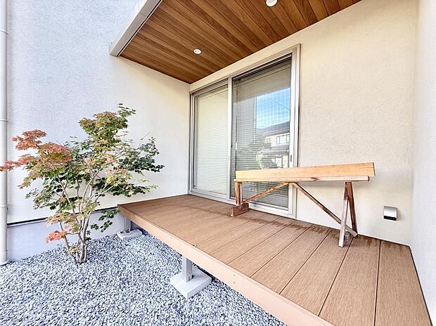 ■日々の暮らしにやさしさを添える、緑のある共用スペース