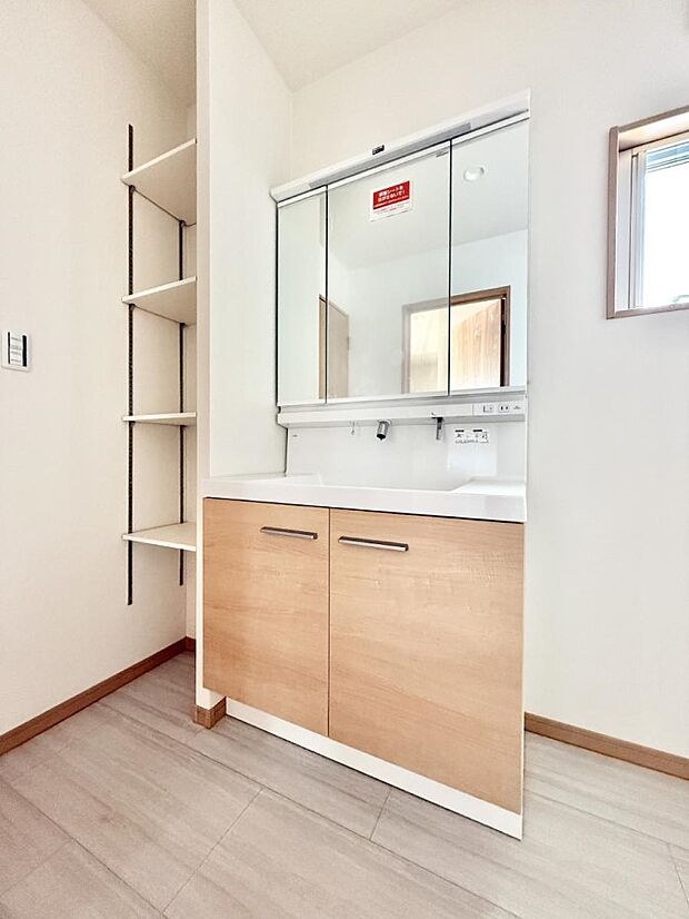 ■朝の準備がスムーズにできる広さです