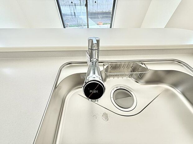 ■清潔でおいしい水を手軽に供給してくれます