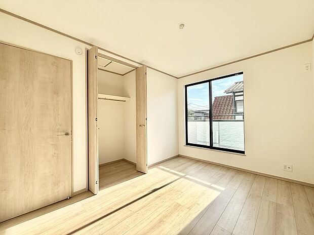 ■落ち着いた色合いのお部屋で穏やかな時間を楽しめます