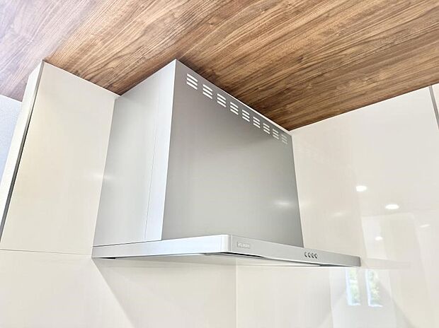 ■調理時の蒸気や匂いが換気扇に誘導され、効率的に排煙ができます。