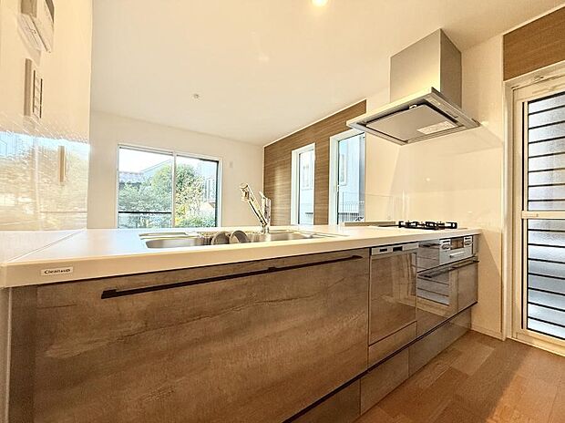 ■料理がもっと楽しくなる、快適なキッチン空間