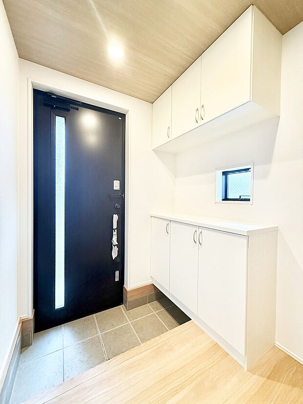 ■ ここから始まる一日、すっきり整った玄関