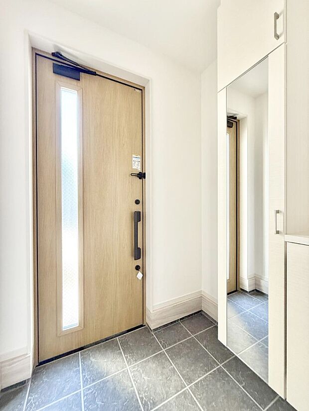 ■ シンプルで美しく、快適な暮らしの入り口