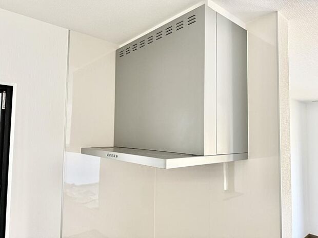 ■調理時の蒸気や匂いが換気扇に誘導され、効率的に排煙ができます。