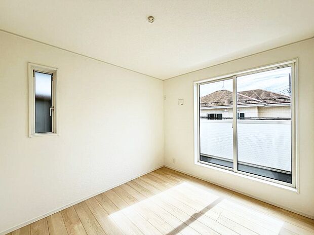 ■落ち着いた色合いのお部屋で穏やかな時間を楽しめます