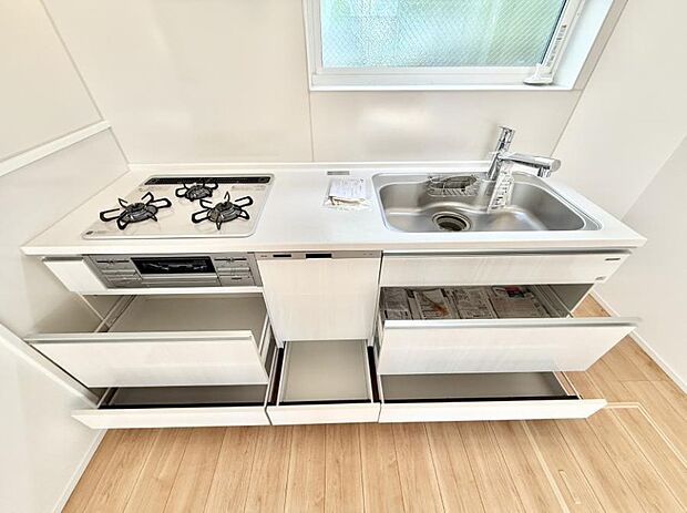 ■料理がもっと楽しくなる、快適なキッチン空間