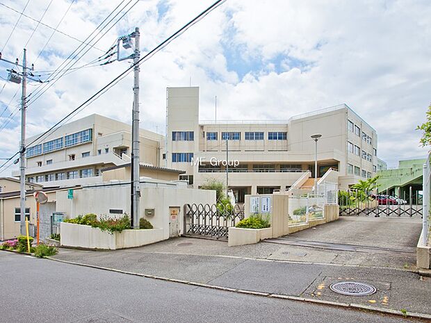 小学校 1100m 厚木市立毛利台小学校