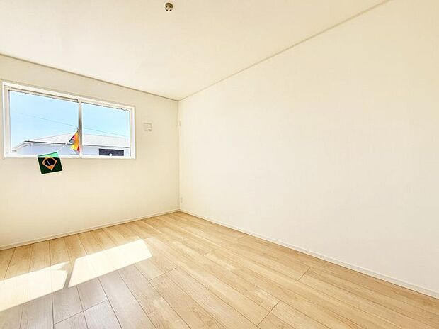 ■太陽がサンサンと降り注ぐお部屋は気持ちがいいですね