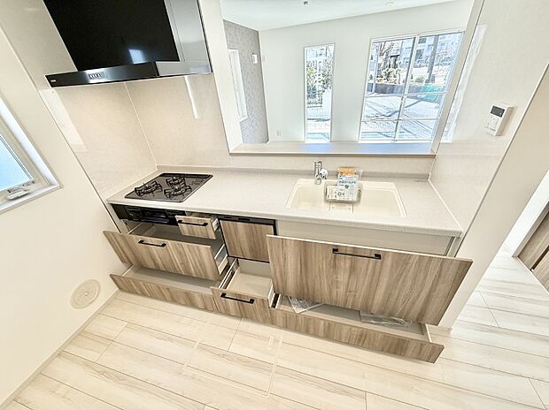 ■料理がもっと楽しくなる、快適なキッチン空間