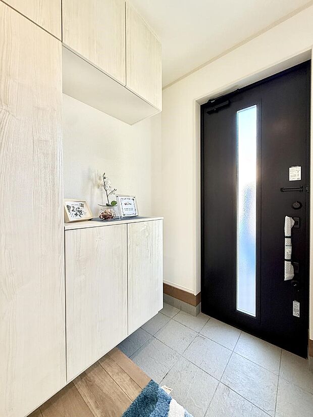 ■ ここから始まる一日、すっきり整った玄関