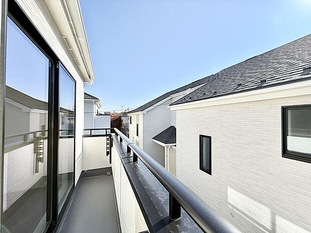 ■お洗濯物がよく乾く陽当たり良好のバルコニーです！  