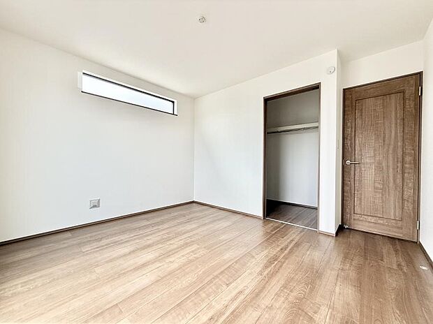 ■落ち着いた雰囲気のお部屋で心が安らぐ空間