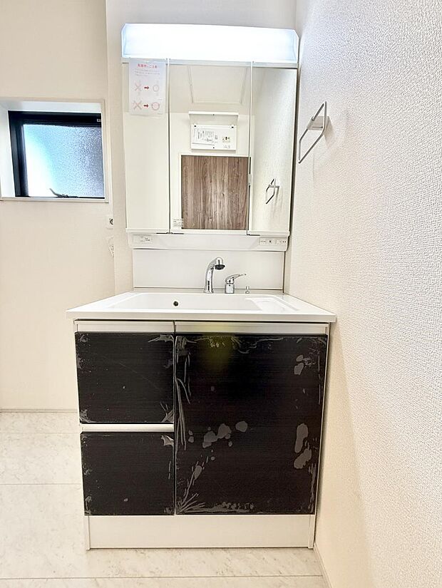 ■朝の準備がスムーズにできる広さです