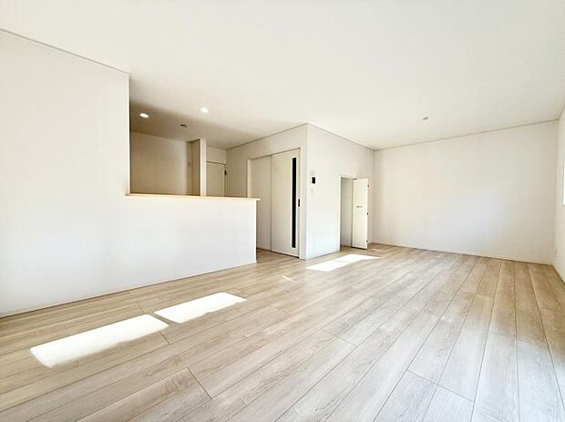 ■くつろぎと笑顔が集まる、心温まるリビング