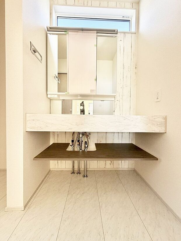 ■朝の準備がスムーズにできる広さです