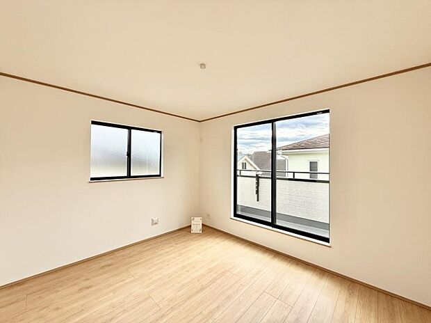 ■陽射しが差し込む暖かいお部屋