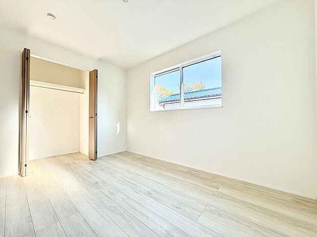 ■陽射しが差し込む暖かいお部屋