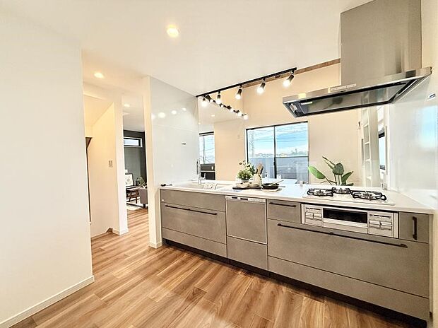 ■会話が深まる対面キッチン!家族との会話がはずみます!