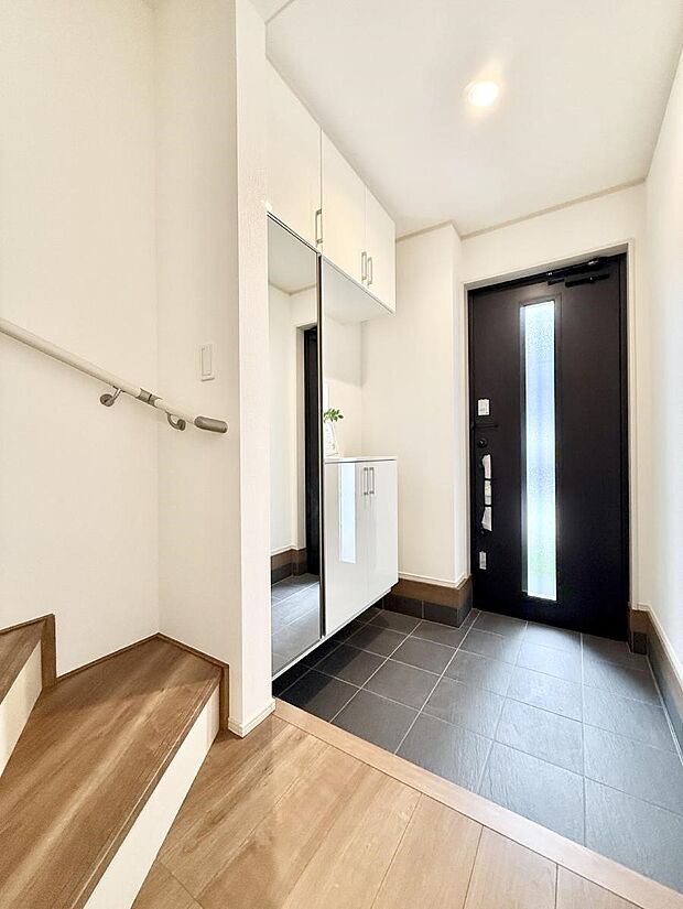 ■ ここから始まる一日、すっきり整った玄関