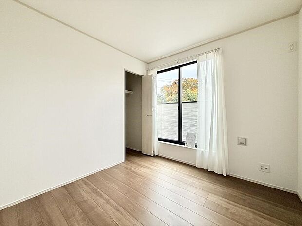 ■落ち着いた色合いのお部屋で穏やかな時間を楽しめます