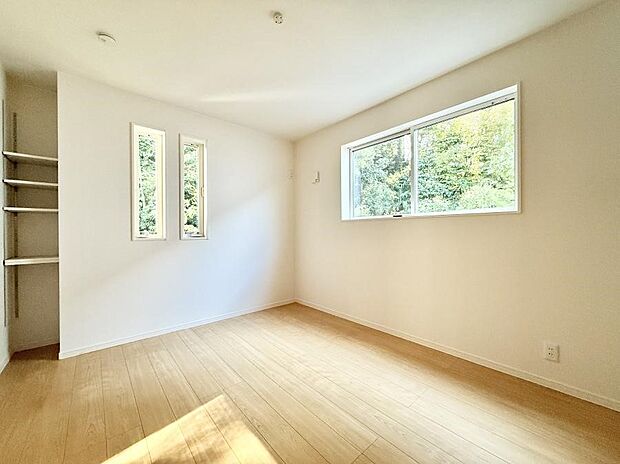 ■落ち着いた色合いのお部屋で穏やかな時間を楽しめます