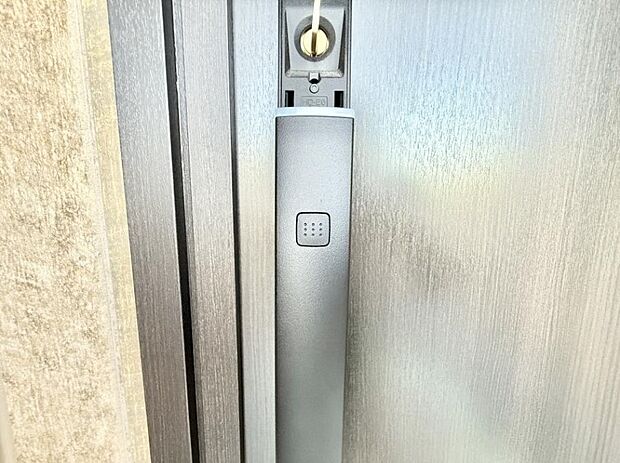 ■鍵を取り出さずに便利に操作できて快適