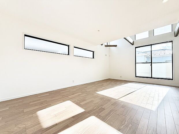 ■心落ち着く場所、ゆったり過ごせるリビング