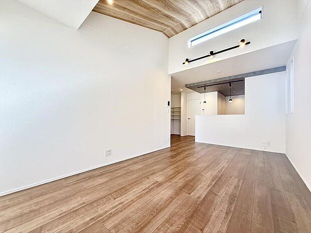 ■心落ち着く場所、ゆったり過ごせるリビング