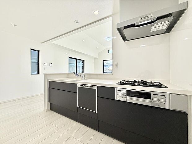 ■家族の絆を深める、温もりのあるキッチン