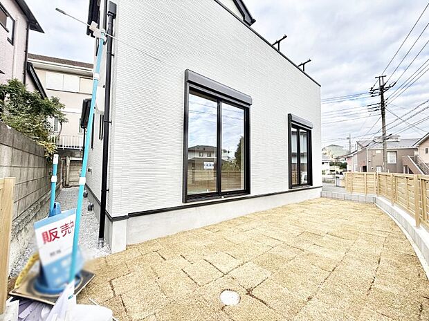 ■暮らしに潤いを与える、緑が取り入れられた住まいです